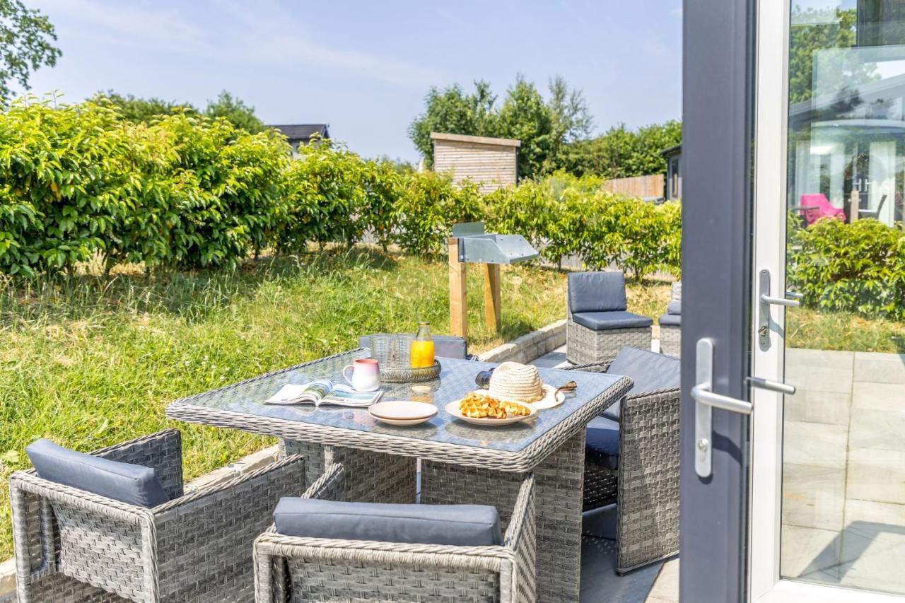 Rose Lodge, 21 Roadford Lake Lodges Lifton Bagian luar foto